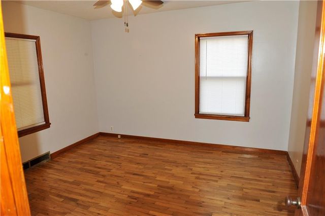 123 E Atkinson Avenue, Pittsburg, KS 66762