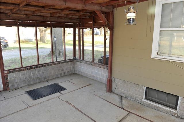 123 E Atkinson Avenue, Pittsburg, KS 66762