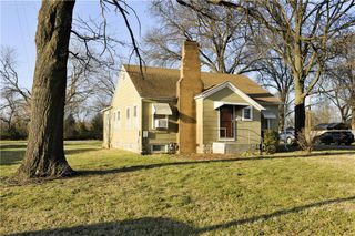 123 E Atkinson Avenue, Pittsburg, KS 66762