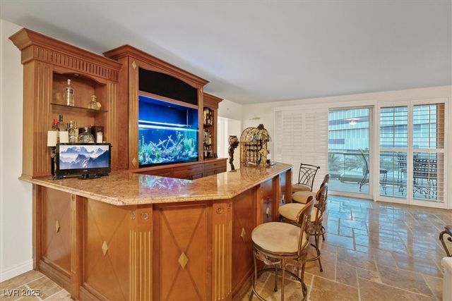 2747 Paradise Road 501, Las Vegas, NV 89109