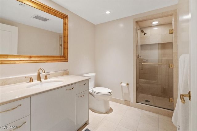 2747 Paradise Road 501, Las Vegas, NV 89109