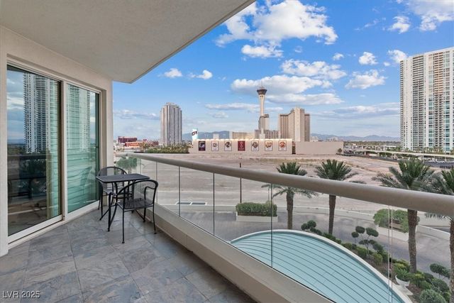 2747 Paradise Road 501, Las Vegas, NV 89109