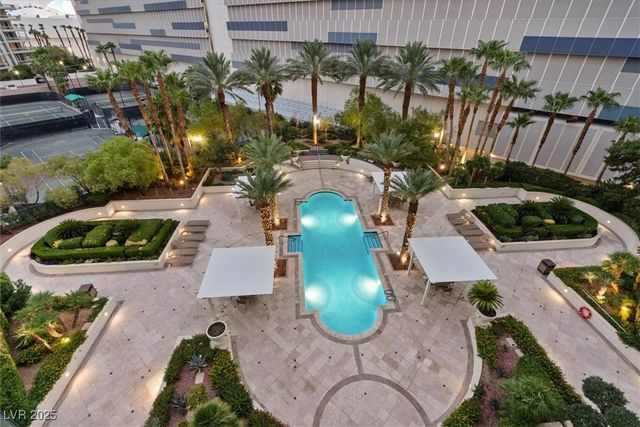 2747 Paradise Road 501, Las Vegas, NV 89109