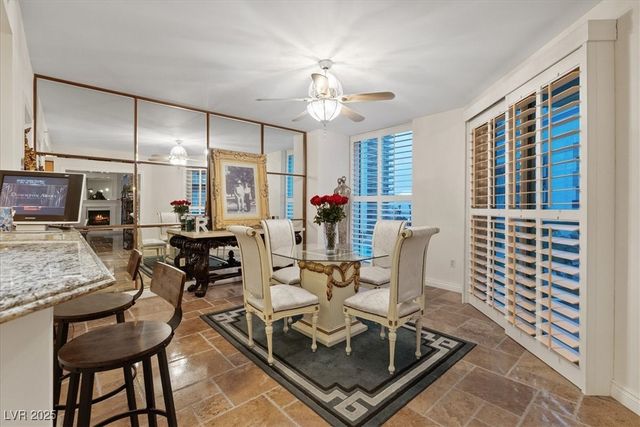 2747 Paradise Road 501, Las Vegas, NV 89109