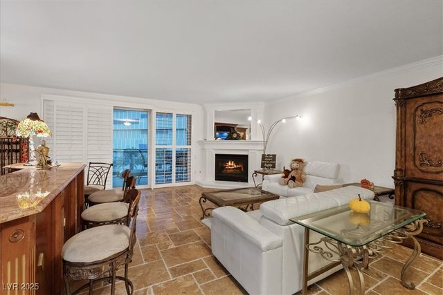 2747 Paradise Road 501, Las Vegas, NV 89109