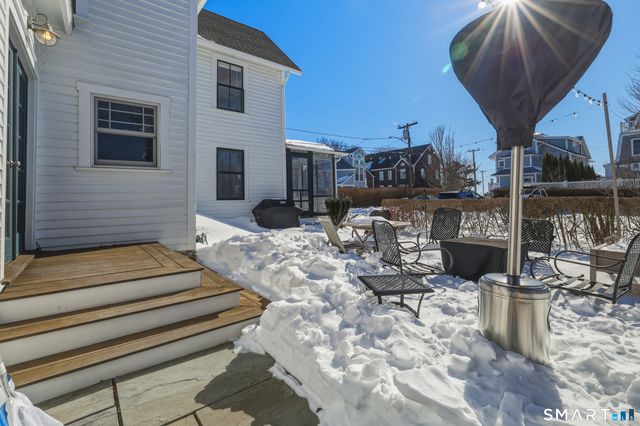 11 Tuxis Road, Madison, CT 06443