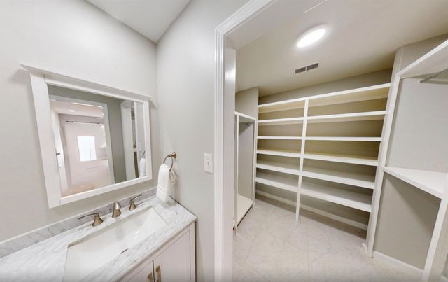 8452 WINTHROP CT, Germantown, TN 38139