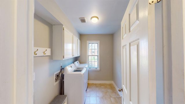 8452 WINTHROP CT, Germantown, TN 38139