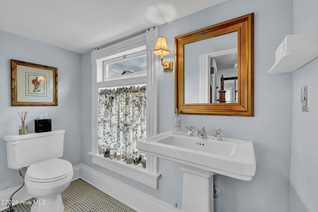 412 S 3rd Street, Wilmington, NC 28401