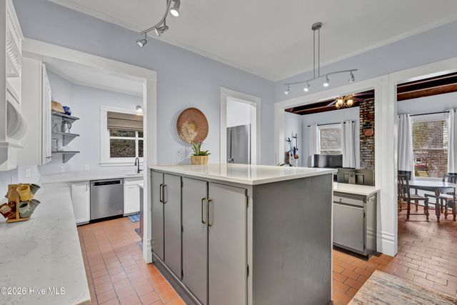 412 S 3rd Street, Wilmington, NC 28401