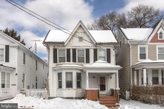 706 W KING ST, Martinsburg, WV 25401