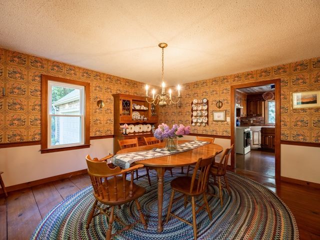 160 Tremont St, Duxbury, MA 02332
