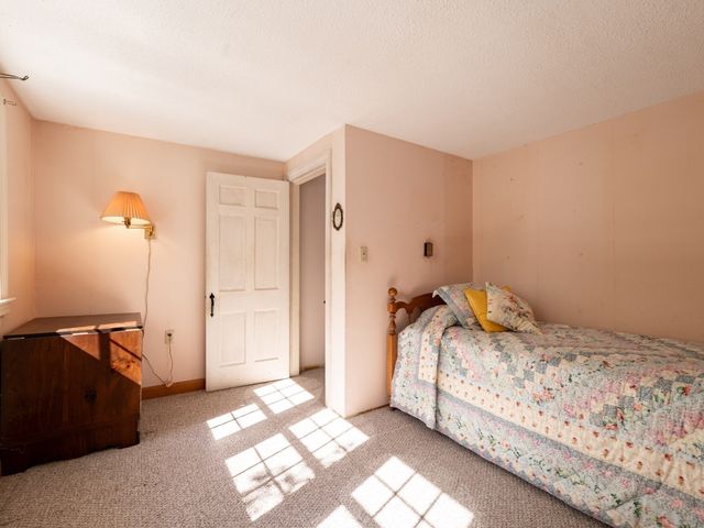 160 Tremont St, Duxbury, MA 02332