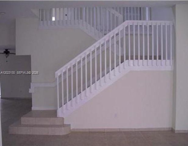1423 NE 40th Rd 1423, Homestead, FL 33033