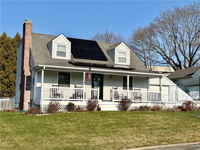 33 Rose Hill Drive, Cranston, RI 02920