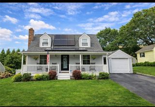 33 Rose Hill Drive, Cranston, RI 02920