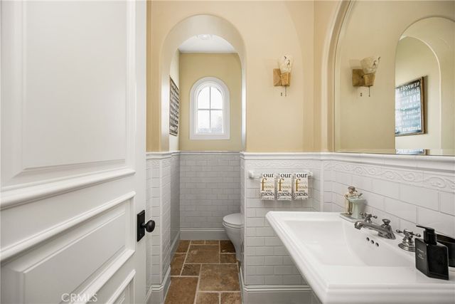 3222 Clay Street, Newport Beach, CA 92663