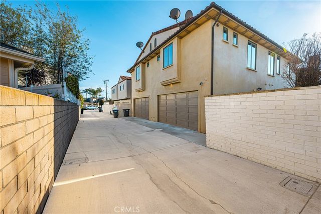 3222 Clay Street, Newport Beach, CA 92663
