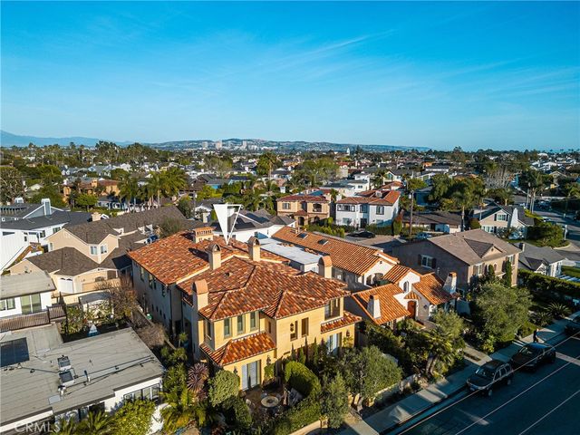 3222 Clay Street, Newport Beach, CA 92663