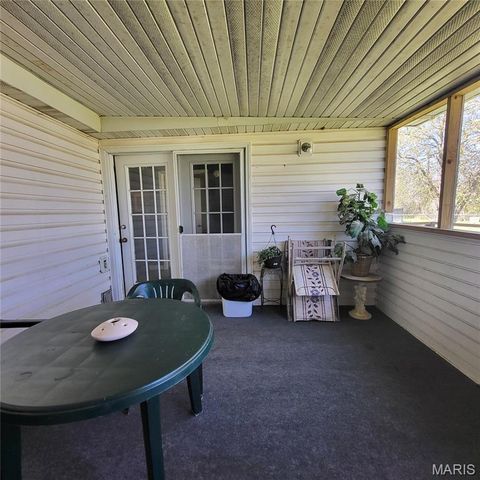 1009 Nickey Street, Poplar Bluff, MO 63901