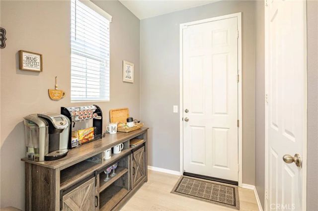 14335 Plymouth Street, Hesperia, CA 92344