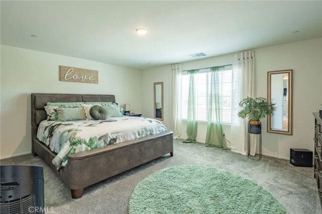 14335 Plymouth Street, Hesperia, CA 92344