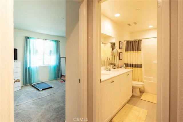 14335 Plymouth Street, Hesperia, CA 92344