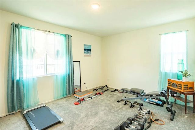 14335 Plymouth Street, Hesperia, CA 92344