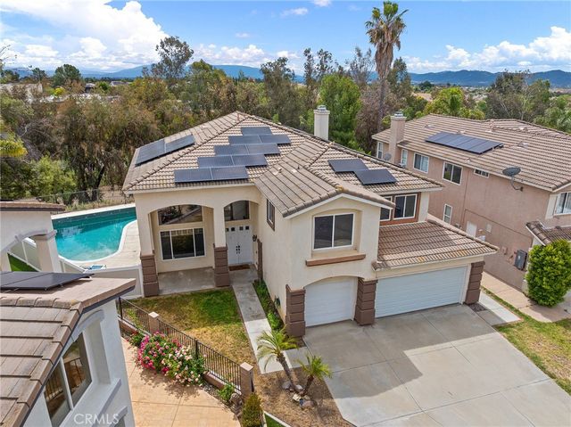 23926 Button Bush Court, Murrieta, CA 92562