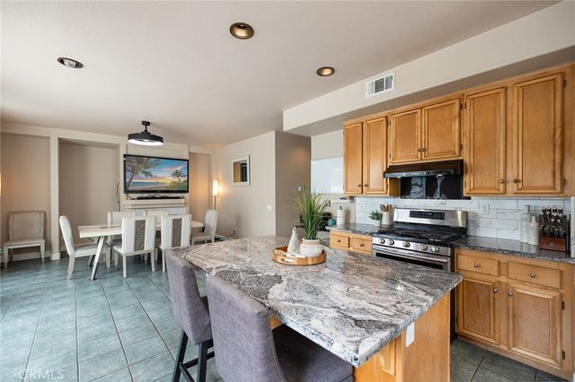 23926 Button Bush Court, Murrieta, CA 92562