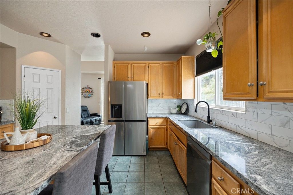 Image 12 of property listing at 23926 Button Bush Court, Murrieta, CA 92562