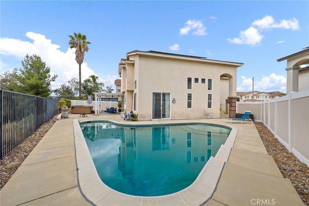 Image 29 of property listing at 23926 Button Bush Court, Murrieta, CA 92562
