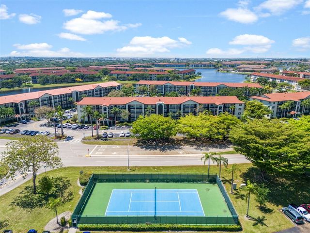 13355 SW 16th Court 211E, Pembroke Pines, FL 33027
