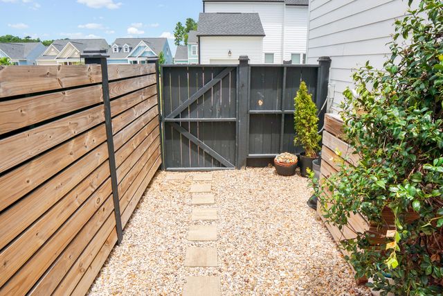 121 Summer Tanager Drive, Ravenel, SC 29470