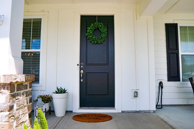 121 Summer Tanager Drive, Ravenel, SC 29470