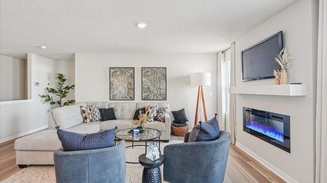 2444 SE Billings Place, West Des Moines, IA 50265