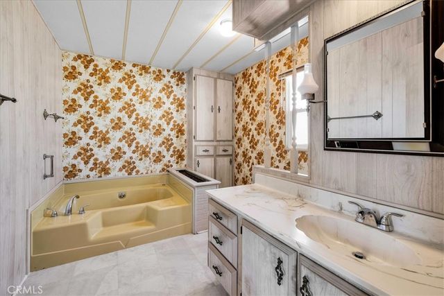 7501 Palm Avenue 74, Yucca Valley, CA 92284