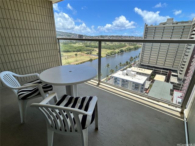 445 S Seaside Avenue 2011, Honolulu, HI 96815