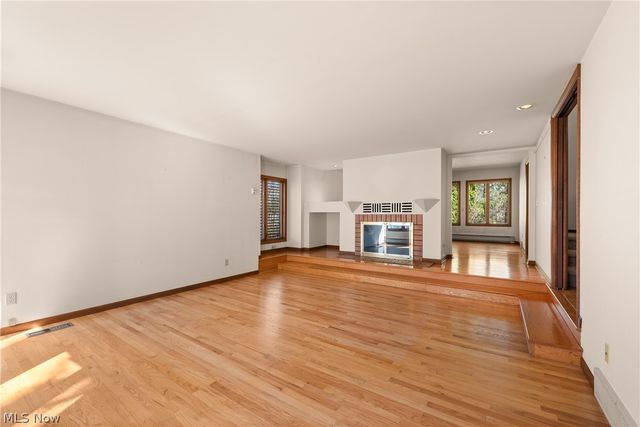 340 Edgemeer Place, Oberlin, OH 44074