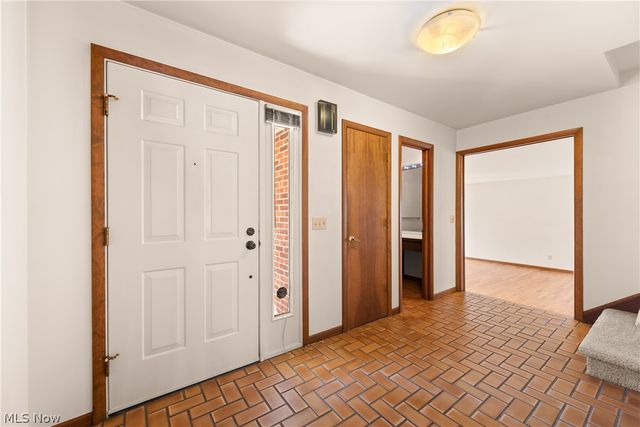 340 Edgemeer Place, Oberlin, OH 44074