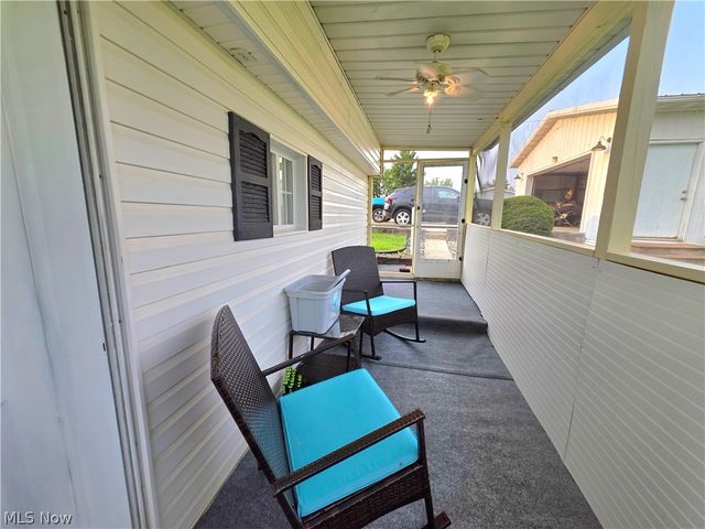 346 Island View Drive, Parkersburg, WV 26101