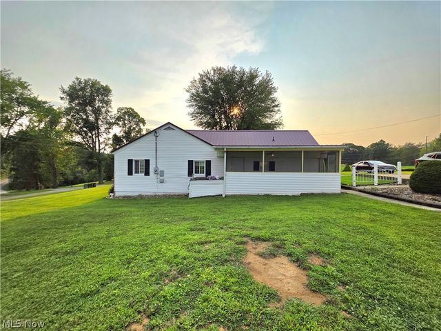 346 Island View Drive, Parkersburg, WV 26101