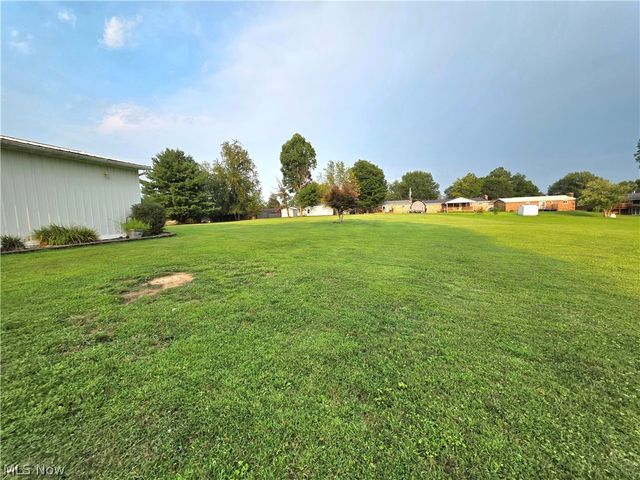 346 Island View Drive, Parkersburg, WV 26101