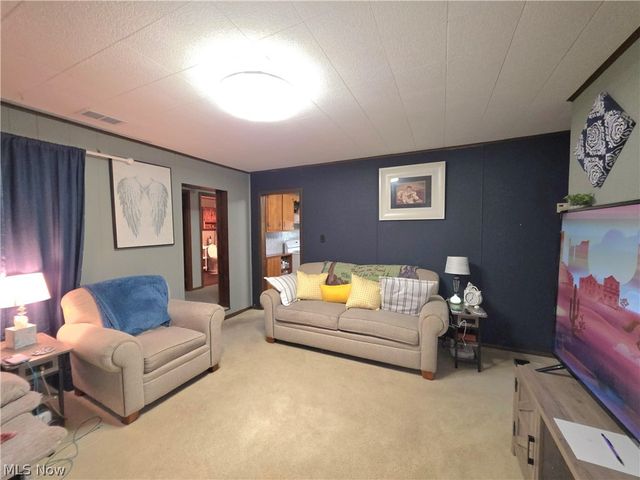 346 Island View Drive, Parkersburg, WV 26101