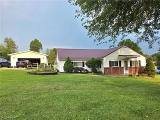 346 Island View Drive, Parkersburg, WV 26101
