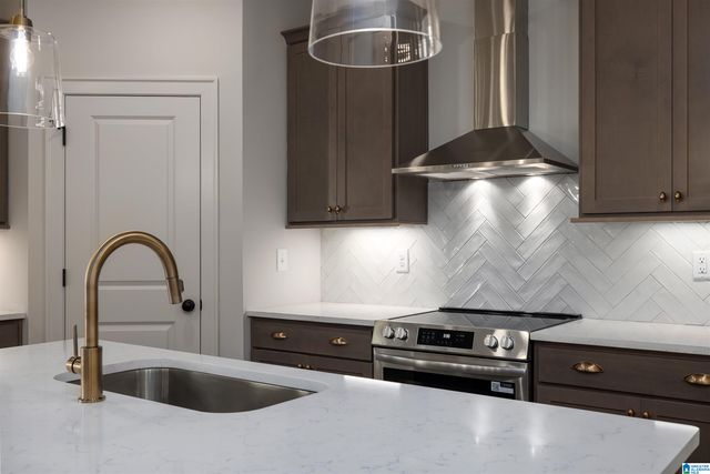 8415 DANIEL TRAIL, Dora, AL 35062