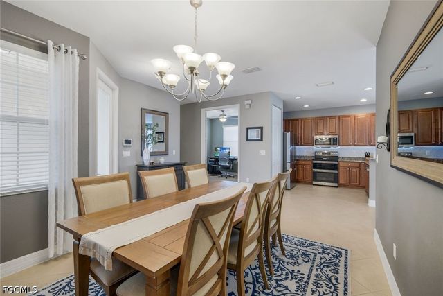 10443 Spruce Pine CT, Fort Myers, FL 33913