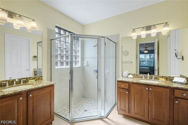 10443 Spruce Pine CT, Fort Myers, FL 33913