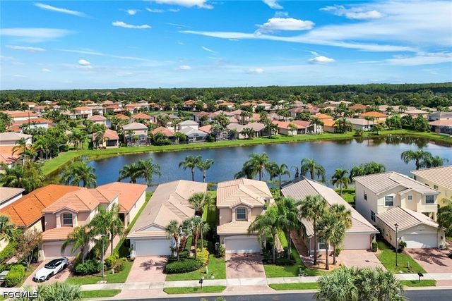 10443 Spruce Pine CT, Fort Myers, FL 33913