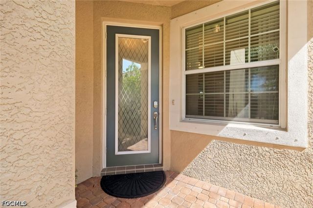 10443 Spruce Pine CT, Fort Myers, FL 33913